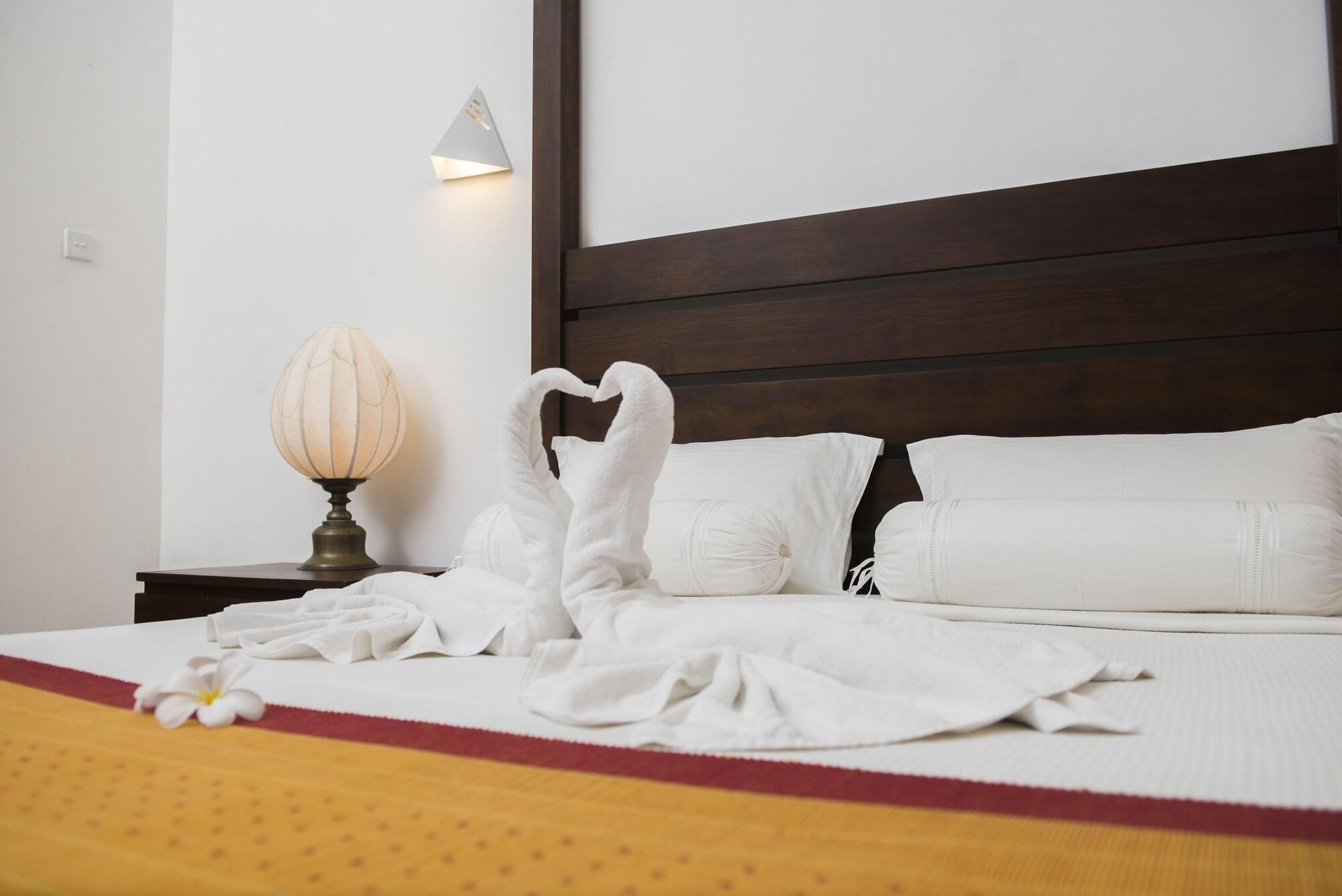 Roman Lake Ayurveda Boutique Resort - Level 1 Certified Ахунґалла Екстер'єр фото