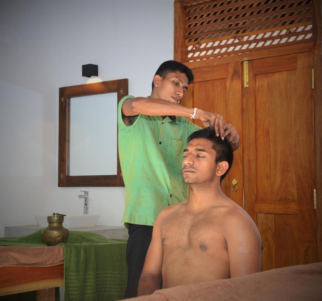 Roman Lake Ayurveda Boutique Resort - Level 1 Certified Ахунґалла Екстер'єр фото